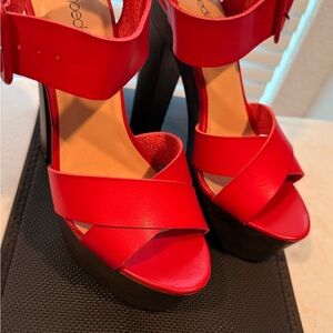 Shoe Dazzle Red Platform Sandals with Modern Elegance